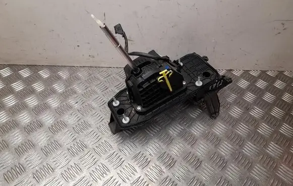 Seat Alhambra (Mk2) Gear shifter/selector 7N1713025H