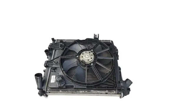 Renault Kangoo II Radiator set 7700436917 8200137650