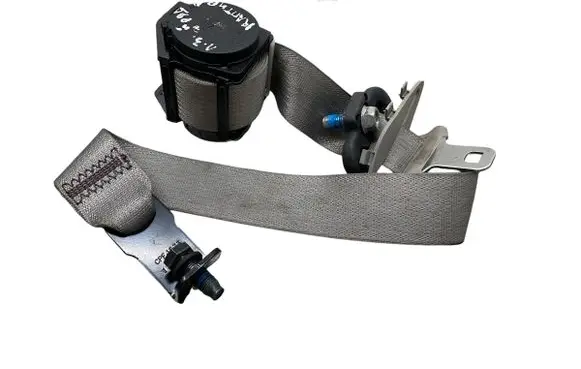 Chevrolet Captiva Third row seat belt 95182381 SG652A692