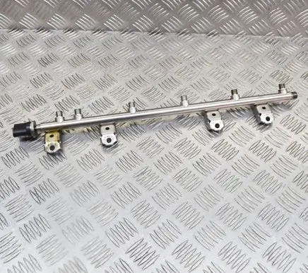 BMW 3 E92 E93 Fuel main line pipe 7576779 7620946