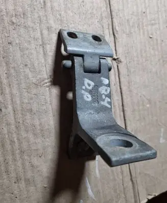 Audi 80 90 S2 B4 Front door upper hinge 