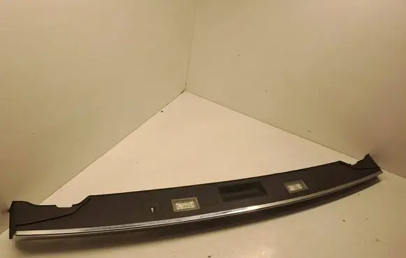 BMW 7 F01 F02 F03 F04 Trunk door license plate light bar 7194176 14151617