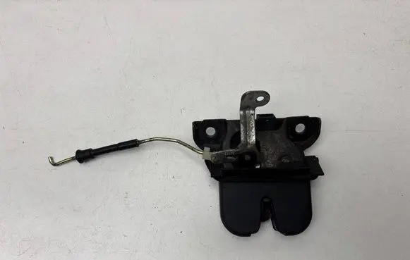 Tailgate/trunk/boot lock/catch/latch