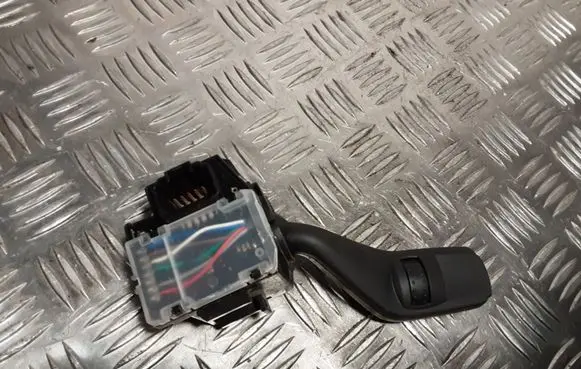 Ford Kuga II Wiper control stalk 17D94