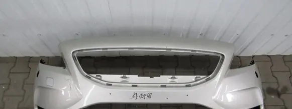 Volvo V40 Front bumper 31283732