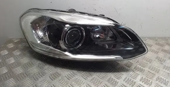 Volvo XC60 Headlight/headlamp 31420258