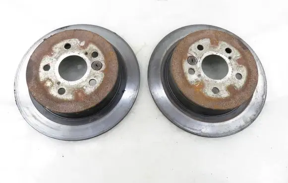 Toyota RAV 4 (XA20) Rear brake disc DF4441
