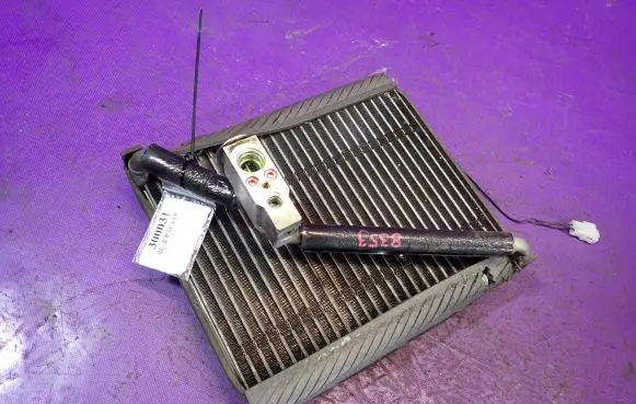 Air conditioning (A/C) radiator (interior)
