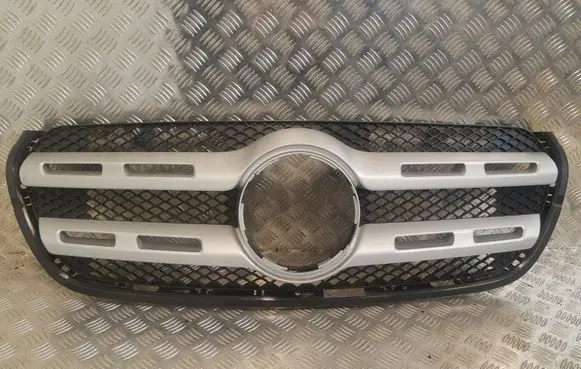 Mercedes-Benz X-class W470 Front bumper upper radiator grill 623105XA0A 623126X00A 623105XA1A