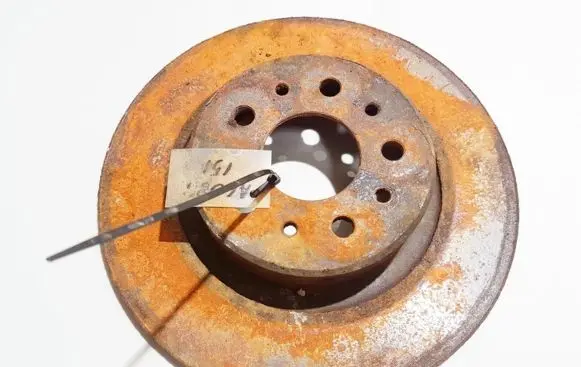 Alfa Romeo 156 Rear brake disc neventiliuojamas