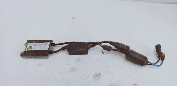 Toyota Auris 150 Headlight ballast module Xenon