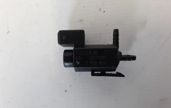 BMW 5 F10 F11 Turbo solenoid valve