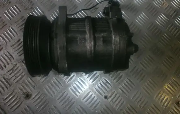 Volvo S40, V40 Air conditioning (A/C) compressor (pump) 663A627495 8708581