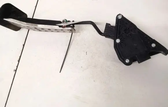 Honda Civic Accelerator throttle pedal