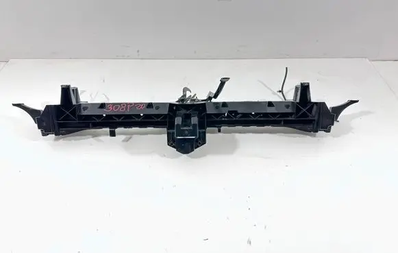 Peugeot 3008 I Front bumper mounting bracket 9805433490