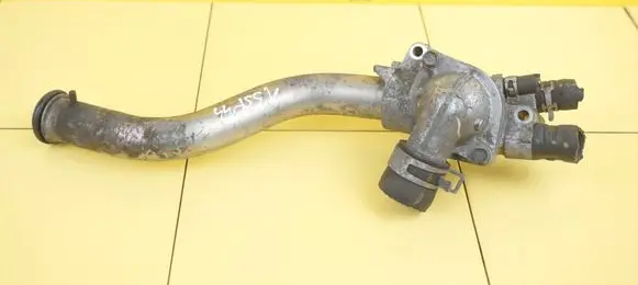 Honda Insight Thermostat/thermostat housing LDA3