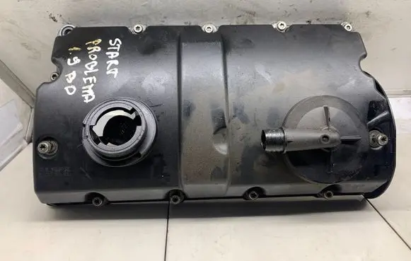 Audi A3 S3 8L Rocker cam cover 038103475Q