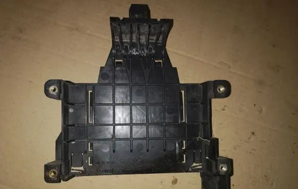 Volvo S80 Other engine bay part 30729835