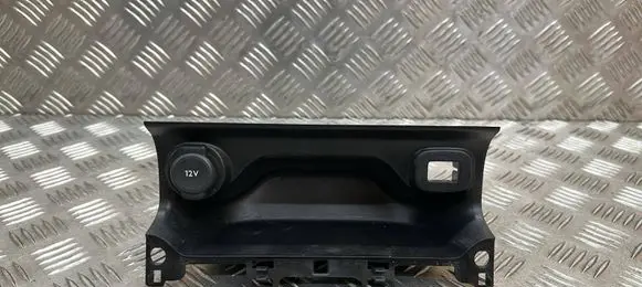 Citroen C4 Cactus Cigarette lighter 958300132956