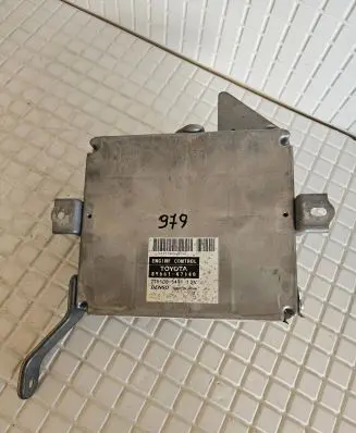 Toyota Prius (XW20) Engine control unit/module ECU 8966147140 2751005491