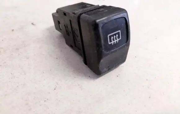 Subaru Legacy Windscreen/window heater switch