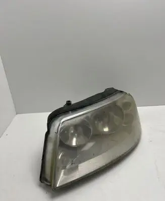 Volkswagen Sharan Headlight/headlamp 1305235610 1305235530