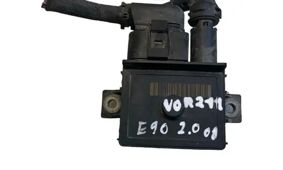 BMW 3 E90 E91 Glow plug pre-heat relay 779800005 0522120102 0004464186