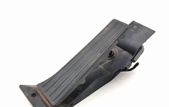 BMW X5 E70 Accelerator throttle pedal 6786285 25916010 GERMANX