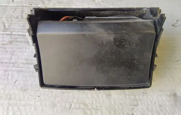 Toyota Avensis T250 Ashtray (rear) BOURBON 8528