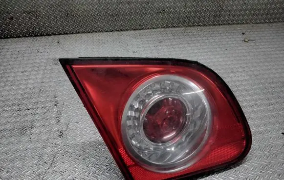 Volkswagen PASSAT B6 Tailgate rear/tail lights ZSB3C5945093E