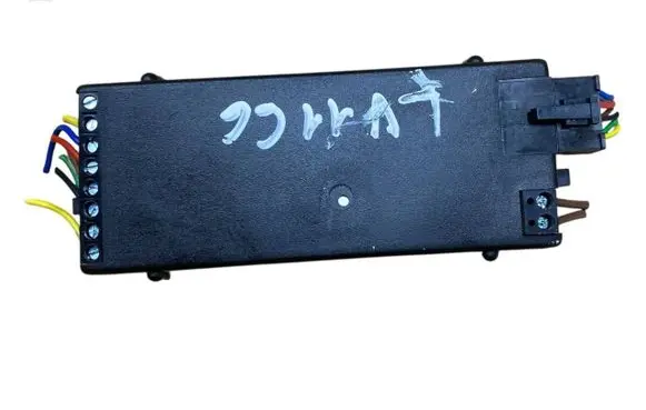 Volkswagen Golf VI Tow bar trailer control unit/module ZR2500