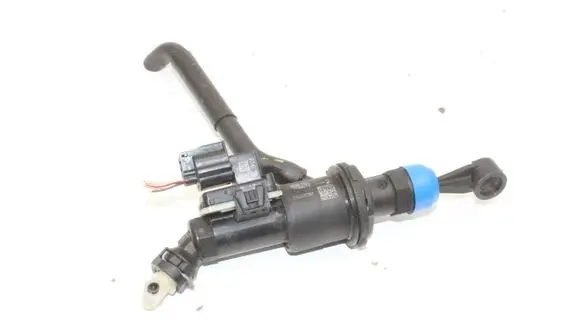 Dacia Sandero III Clutch slave cylinder 306102591R