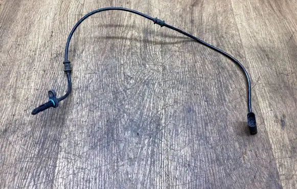 Mercedes-Benz GLC X253 C253 ABS rear brake sensor A2539052500