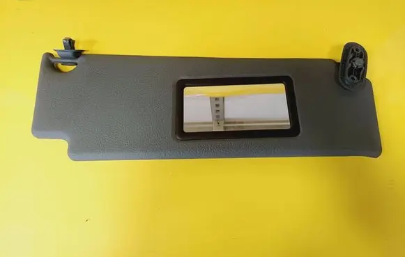 Sun visor