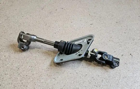 Hyundai Ioniq 5 Steering column universal joint 56400GI000