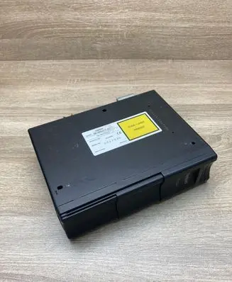 Peugeot 607 CD/DVD changer 9636561780
