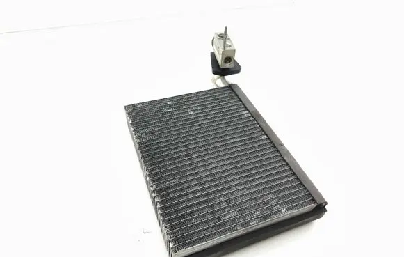 Mercedes-Benz ML W166 Air conditioning (A/C) radiator (interior) T1012571Q 330508T TBF2DR134A