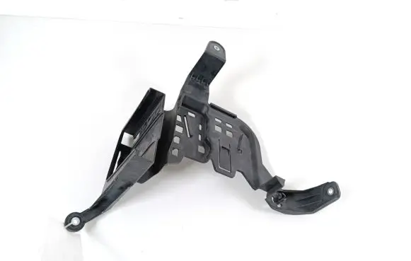 Mercedes-Benz C W205 Other trunk/boot trim element A2055452940