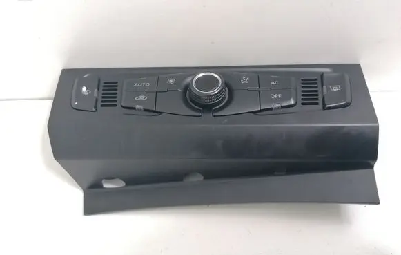 Audi A4 S4 B8 8K Climate control unit 8T2820043Q