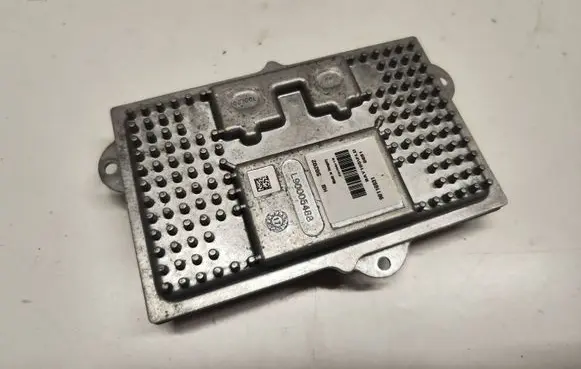 Ford Mondeo MK V Light module LCM 90116931 88190006
