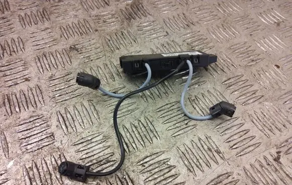 Audi Q5 SQ5 Alarm movement detector/sensor 8K0951177