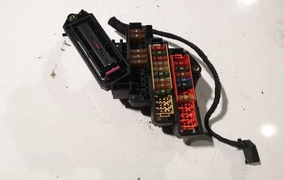 Audi Q7 4L Fuse box set 