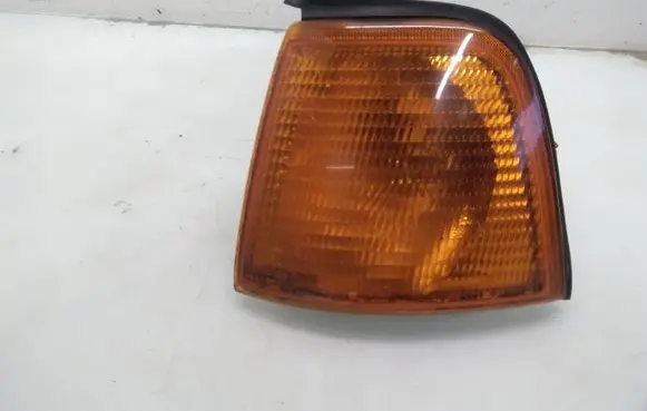 Mercedes-Benz Sprinter W901 W902 W903 W904 Front indicator light