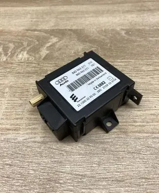 Audi A4 S4 B8 8K Auxiliary heating control unit/module 8K0963271