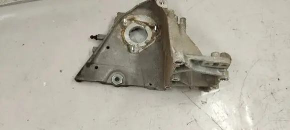 Opel Astra J Fuel pump bracket 55574721