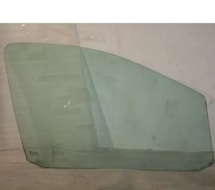 Volkswagen Polo Front triangle window/glass 43R001100 DOT249AS2M24
