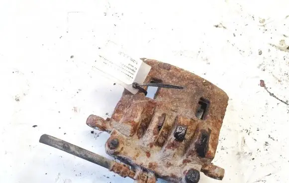 Subaru Forester SH Front brake caliper