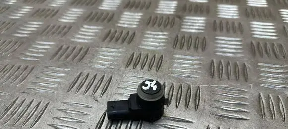 Mercedes-Benz E C207 W207 Parking PDC sensor A2125420018
