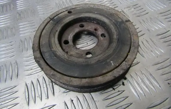 Hyundai Trajet Crankshaft pulley