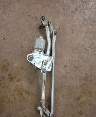 Audi A6 S6 C6 4F Front wiper linkage and motor 4F1955119C 08021223